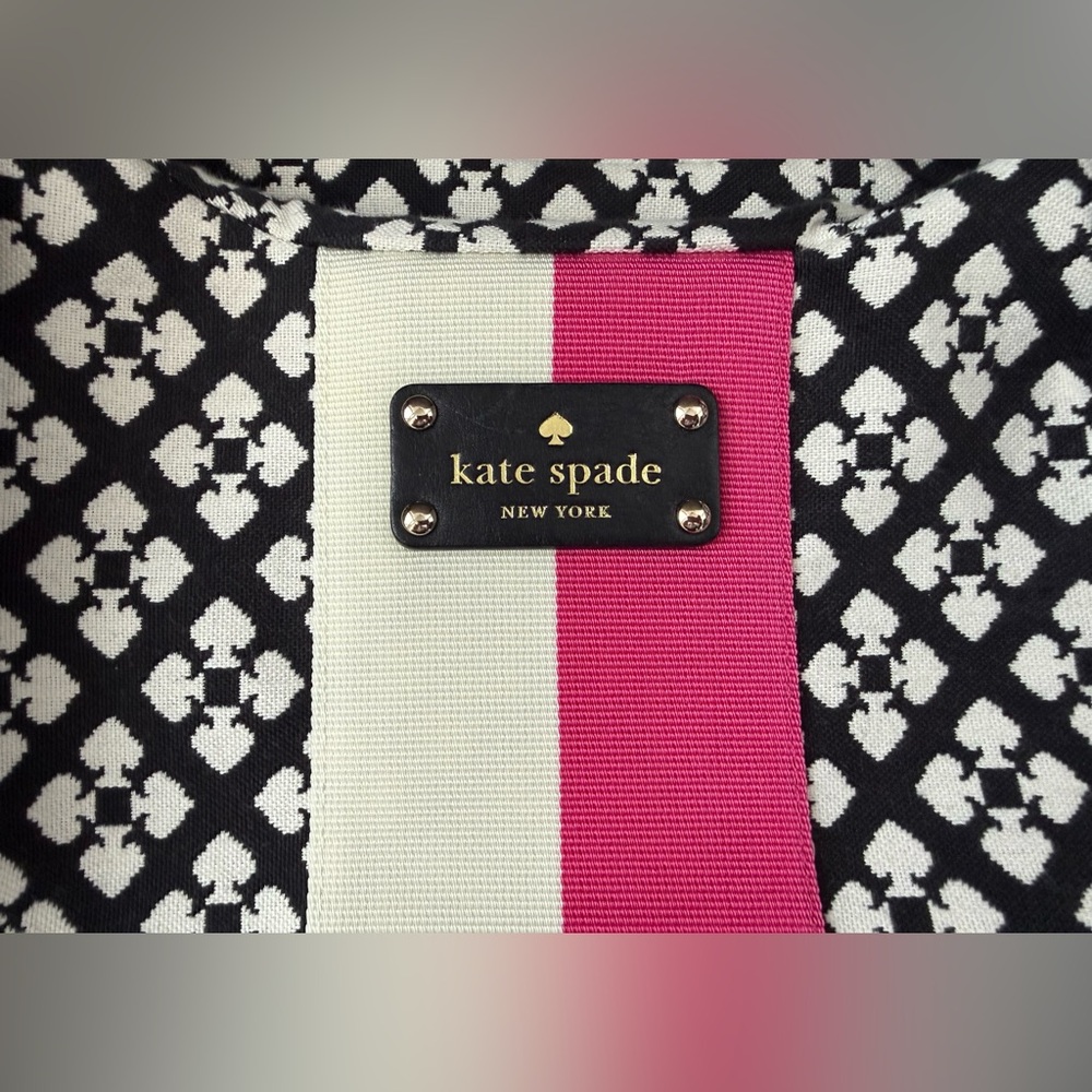 Kate Spade Classic Spade Stevie Shoulder Bag - Picture 2 of 13